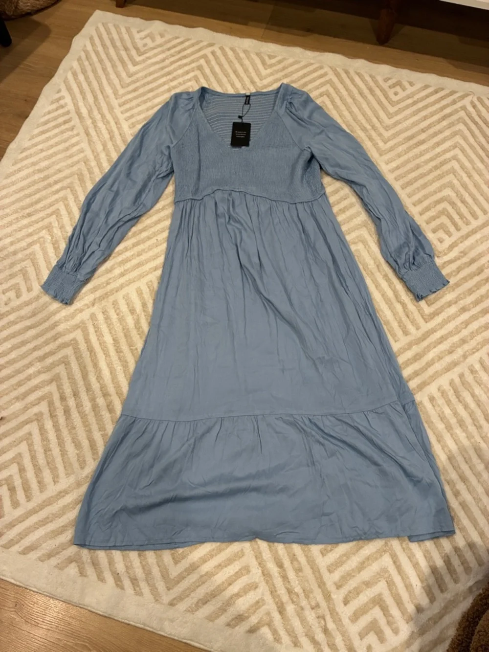 Light Blue Smocked V-Neck Long Sleeve Midi Dress - Picture 2 of 4